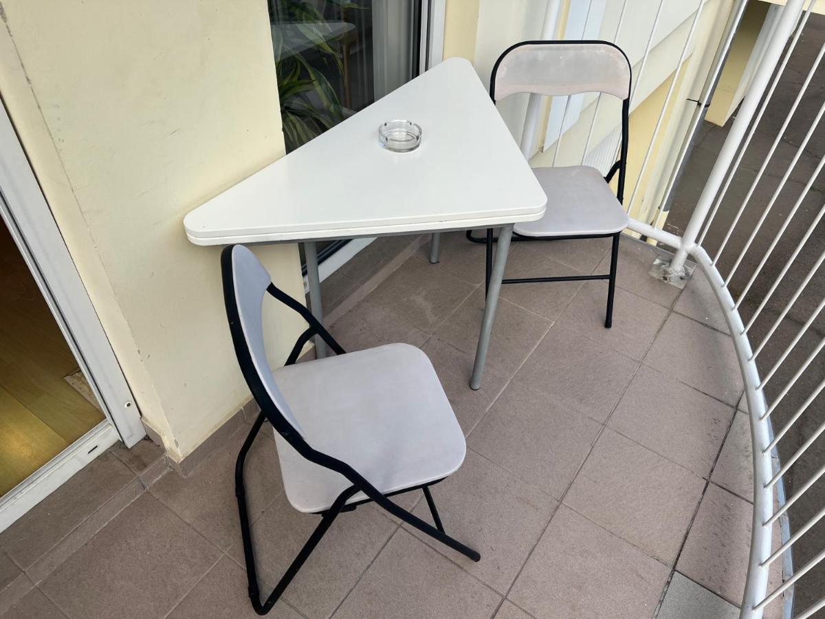 Belvárosi apartman Eger Esterno foto