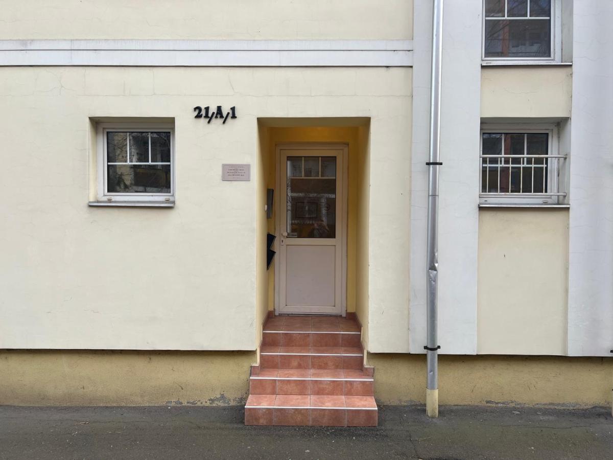Belvárosi apartman Eger Esterno foto